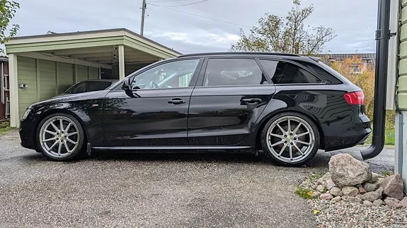 Audi A4 2015 photo 4