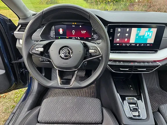 Skoda Octavia 2023 photo 4