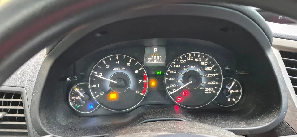 Subaru Outback 2010 photo 3