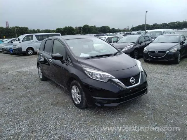 Nissan Note X