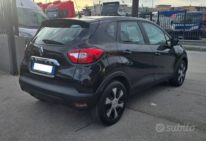 Renault Captur 2015 photo 3