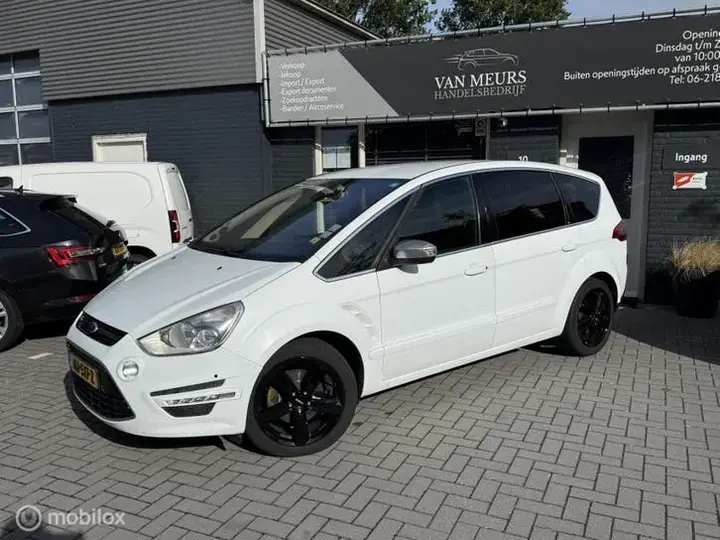 Ford S-Max 2011 photo 2