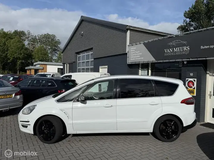 Ford S-Max 2011 photo 3