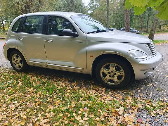 Chrysler Pt Cruiser 2005 photo 2