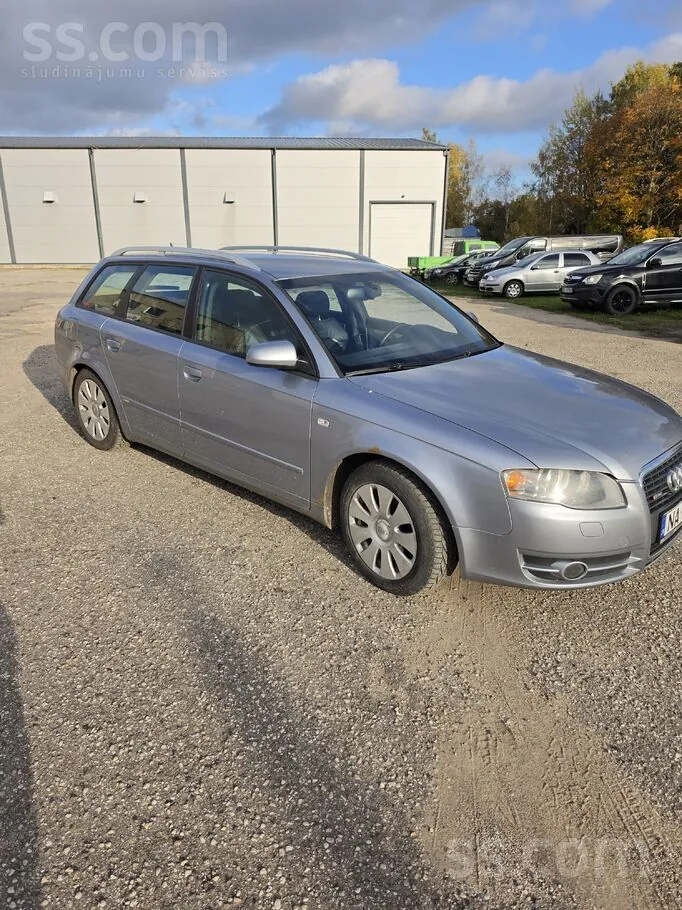 Audi A4 2005 photo 2
