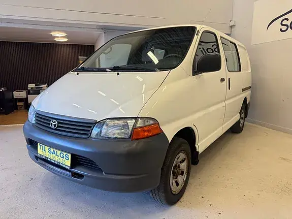 Toyota Hiace 2006 photo 4