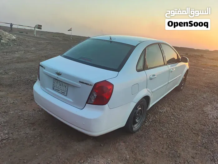 Chevrolet Optra 2011 photo 2