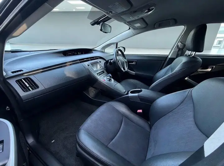 Toyota Prius 2013 photo 4