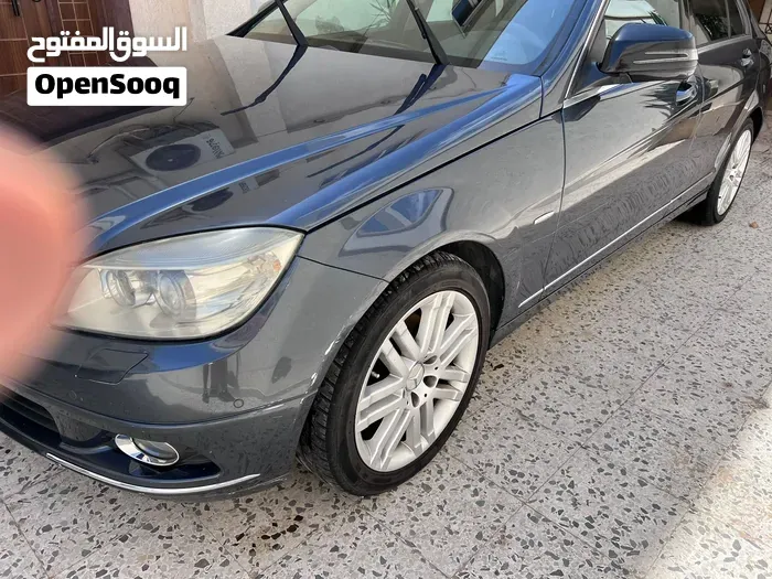 Mercedes-Benz C-Class 2008 photo 4
