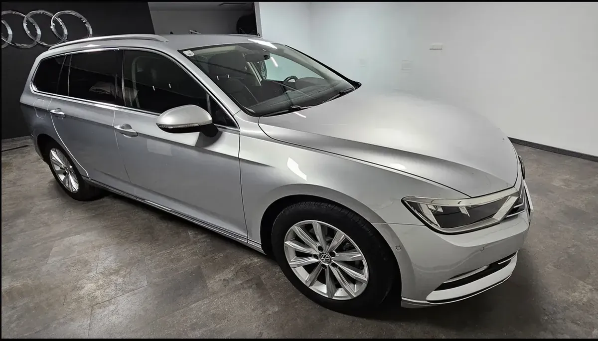 Volkswagen Passat 2015 photo 2