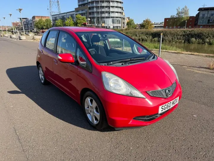 Honda Jazz 2010 photo 5
