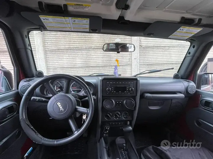 Jeep Wrangler Unlimited 2008 photo 5