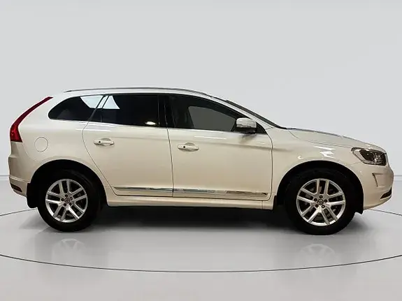 Volvo Xc60 2017 photo 5