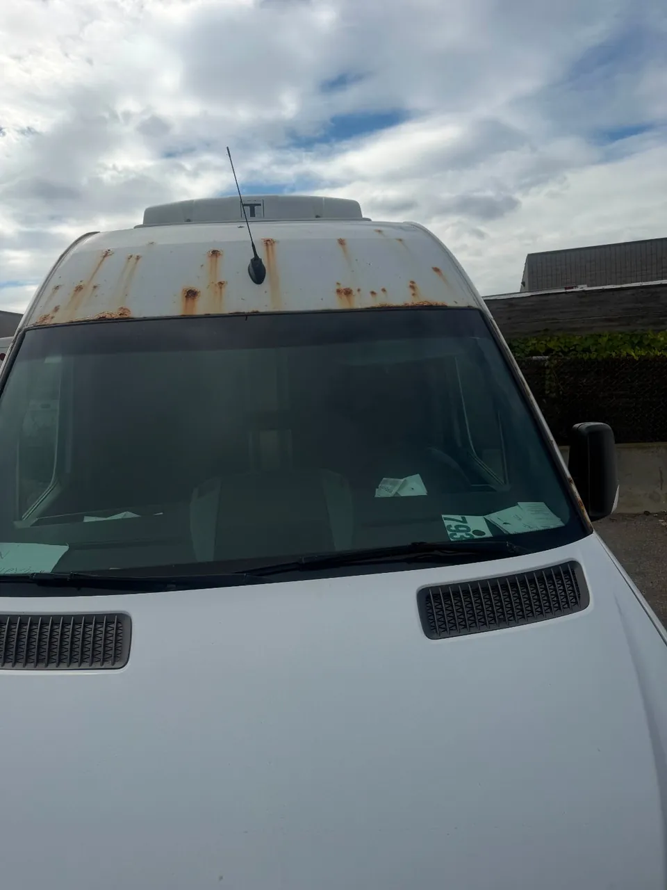 Mercedes-Benz Sprinter Van 2016 photo 2