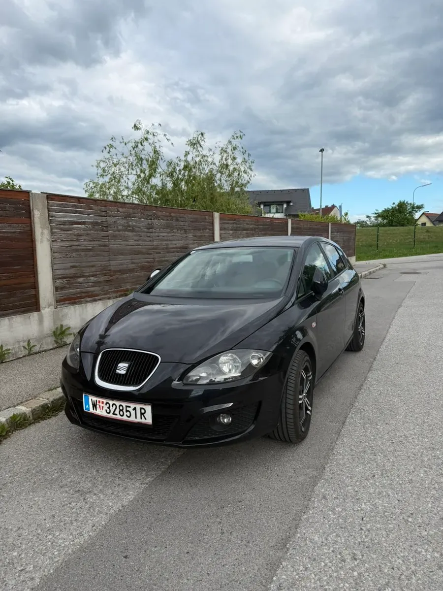 Seat Leon 2009 photo 2