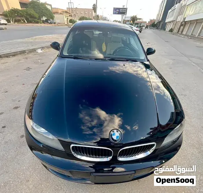 BMW 3 Series 2008 photo 2