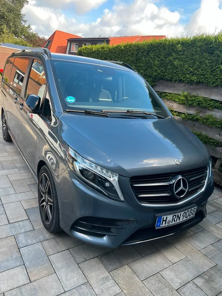 Mercedes-Benz V-Class