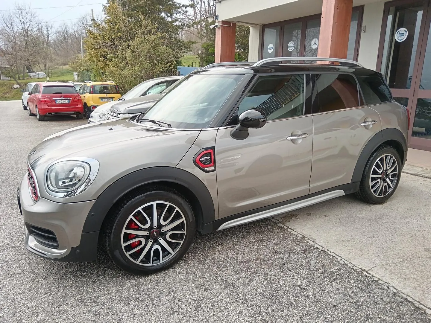 Mini Mini Countryman 2017 photo 2