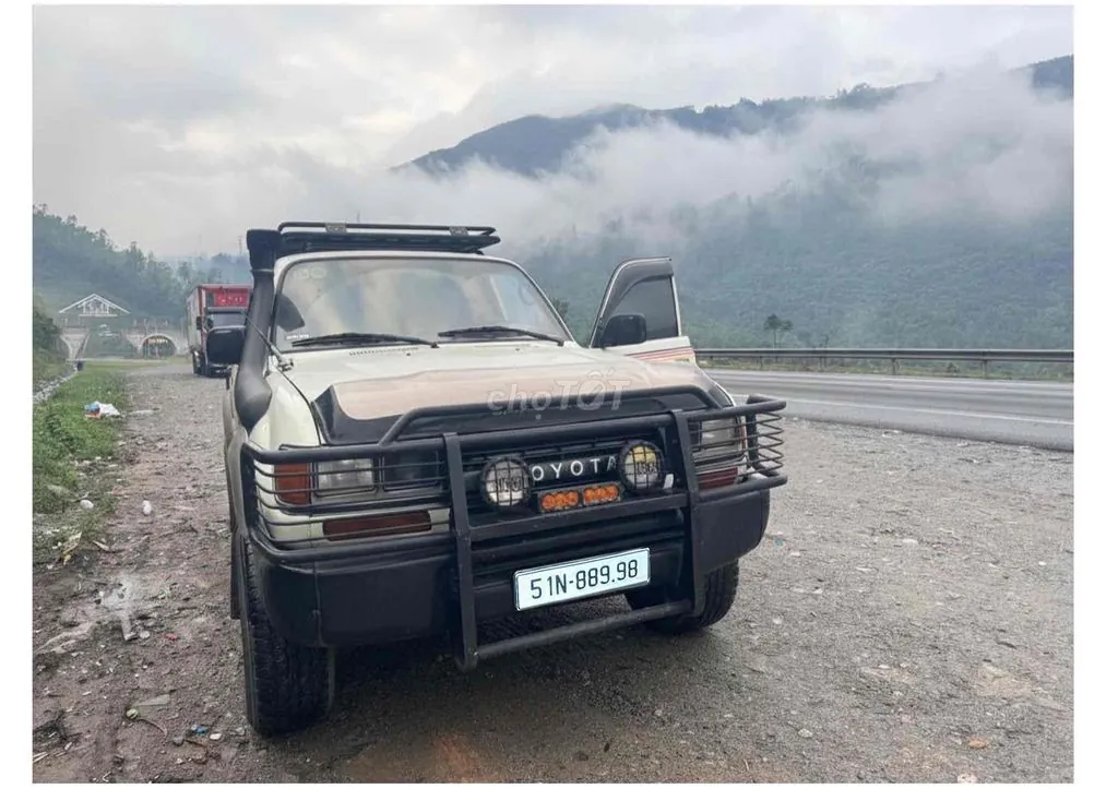Toyota Land Cruiser 80