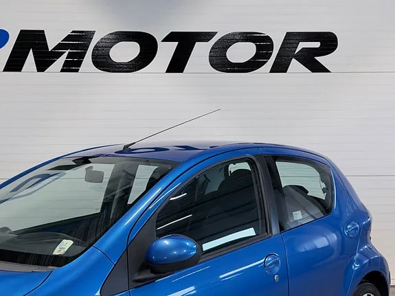 Toyota Aygo 2014 photo 2