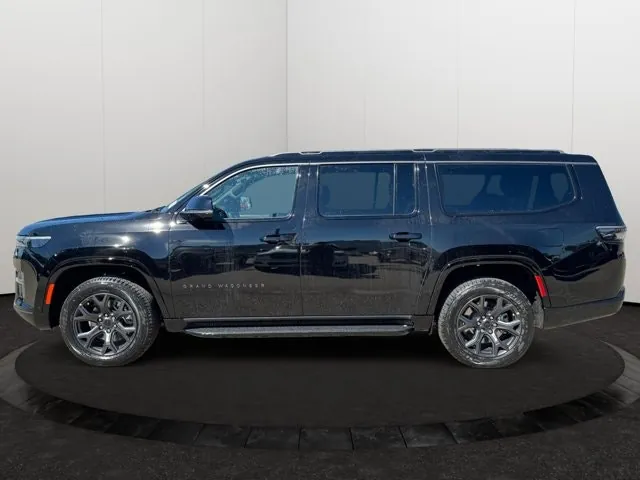 Jeep Grand Wagoneer 2026 photo 2