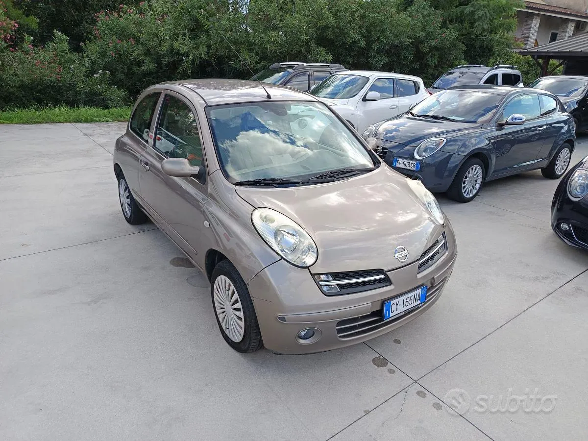 Nissan Micra 2005 photo 4