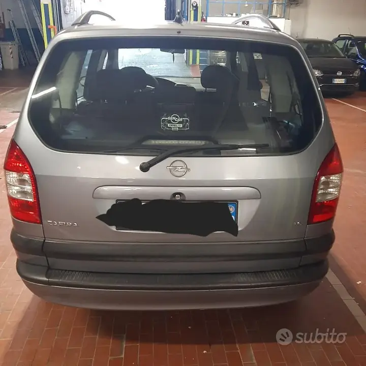 Opel Zafira 2004 photo 3