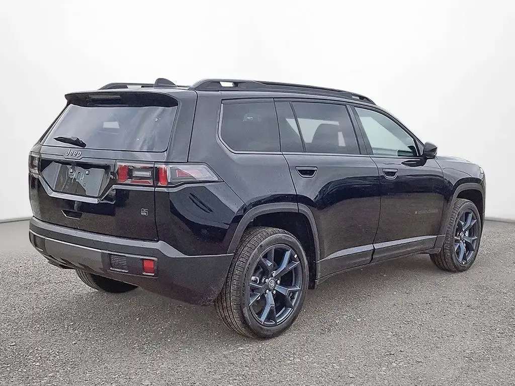 Jeep Cherokee 2026 photo 5