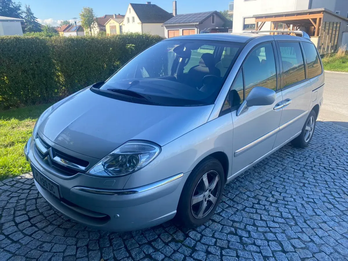 Citroen C8