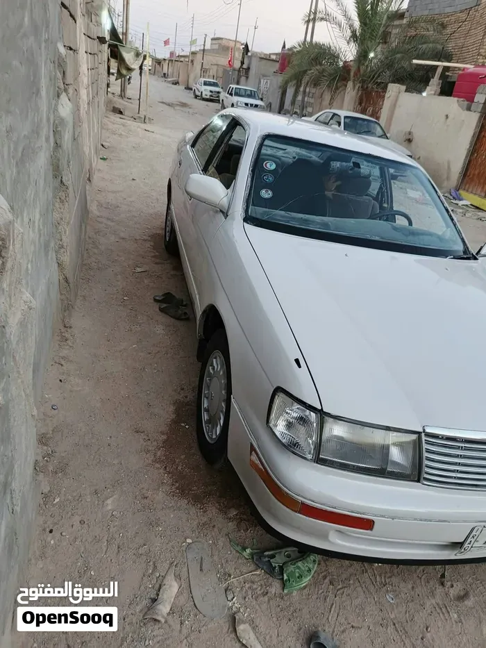 Toyota Crown 1993 photo 4