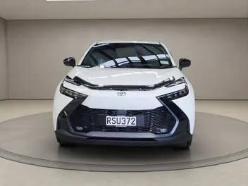 Toyota C-Hr 2026 photo 3