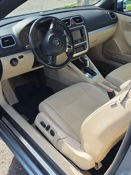 Volkswagen Eos 2012 photo 3