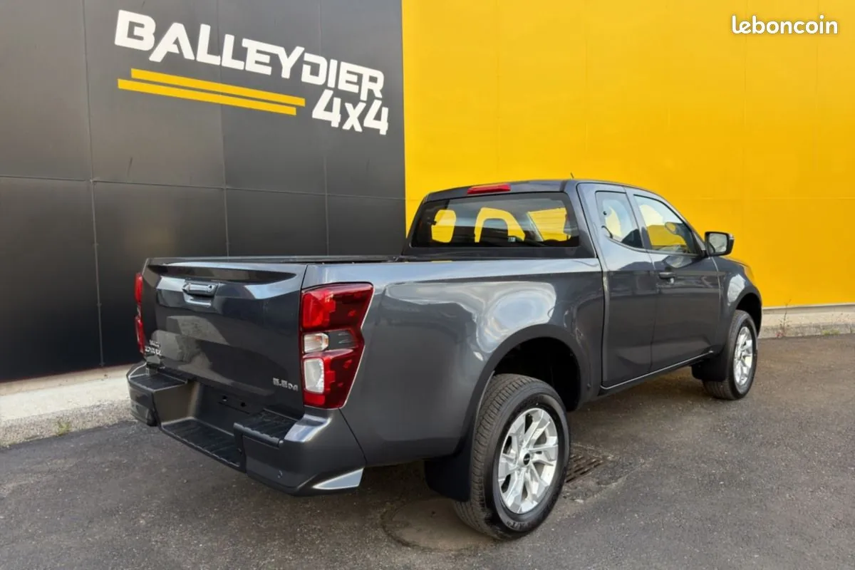 Isuzu D-Max 2026 photo 2