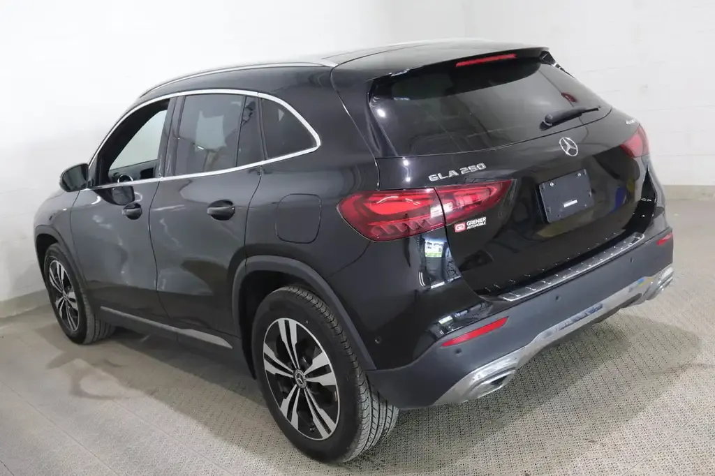 Mercedes-Benz Gla 2026 photo 5