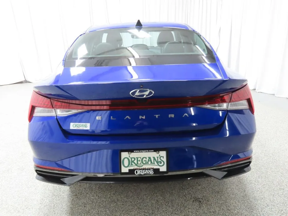 Hyundai Elantra 2023 photo 4