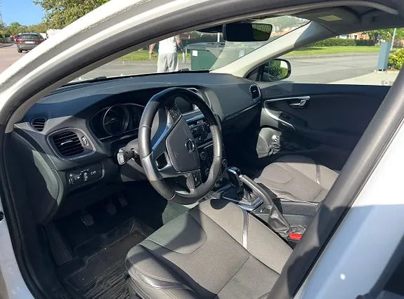Volvo V40 Cross Country 2017 photo 3