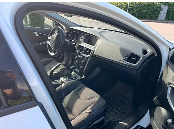 Volvo V40 Cross Country 2017 photo 4