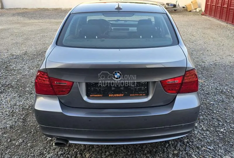 BMW 320 2009 photo 4