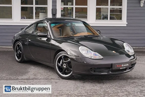 Porsche 911 Carrera