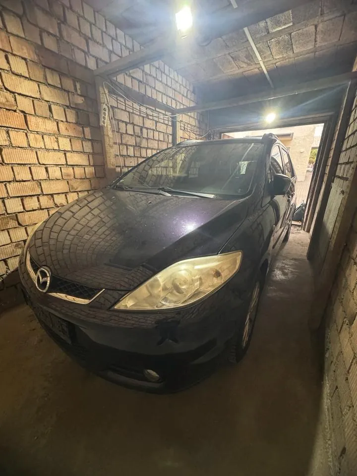 Mazda 5