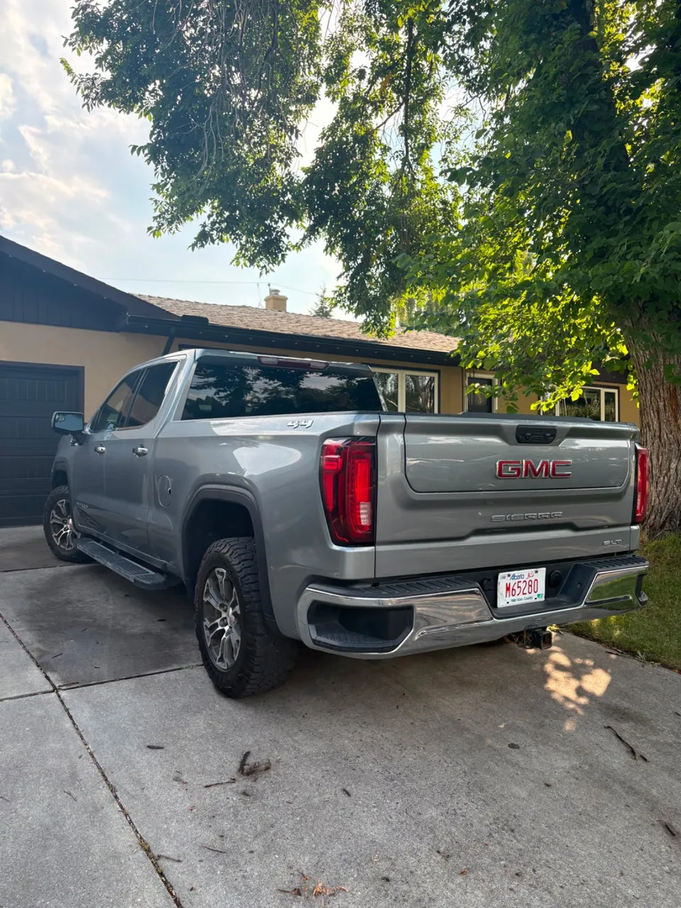 GMC Sierra 1500 2024 photo 3