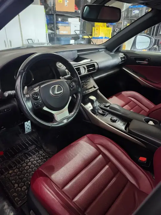 Lexus Is250 2014 photo 5