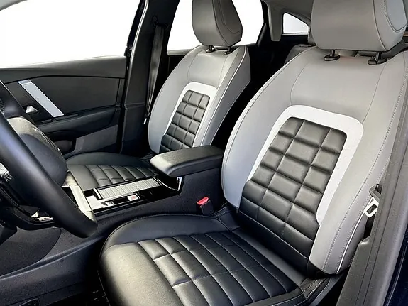 Citroen C4 2025 photo 5