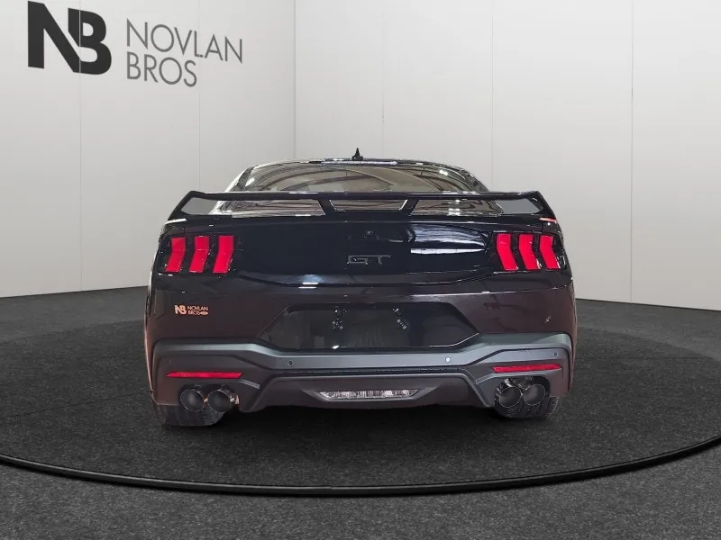 Ford Mustang 2026 photo 5