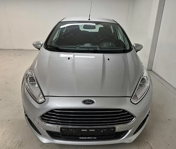 Ford Fiesta 2017 photo 2
