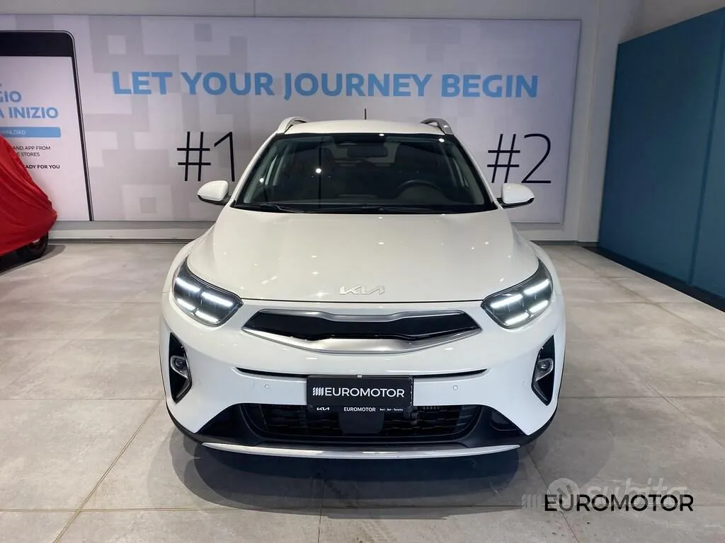 Kia Stonic 2021 photo 2
