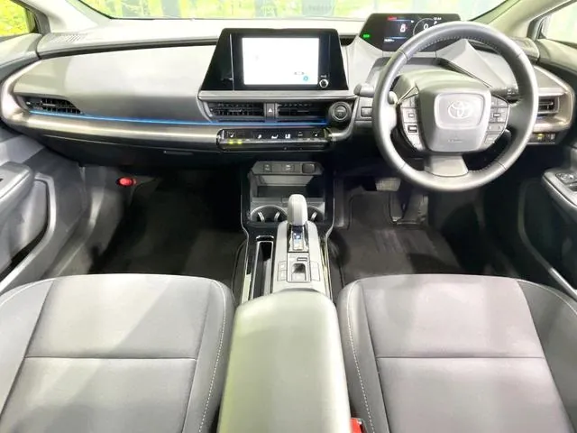 Toyota Prius G 2025 photo 2