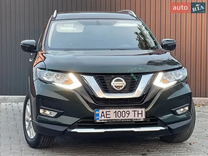 Nissan Rogue 2017 photo 2
