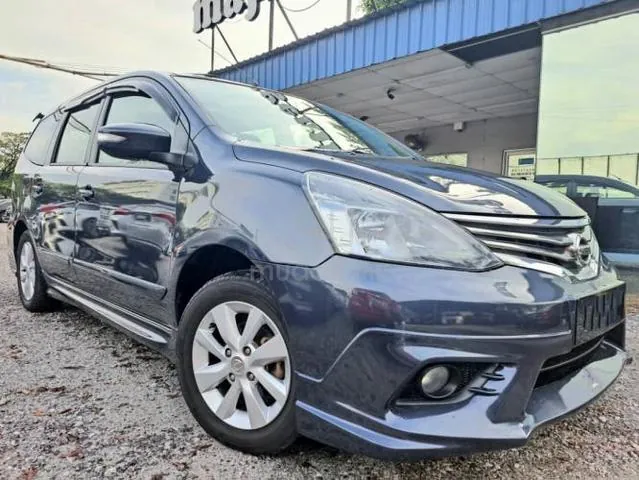 Nissan Grand Livina