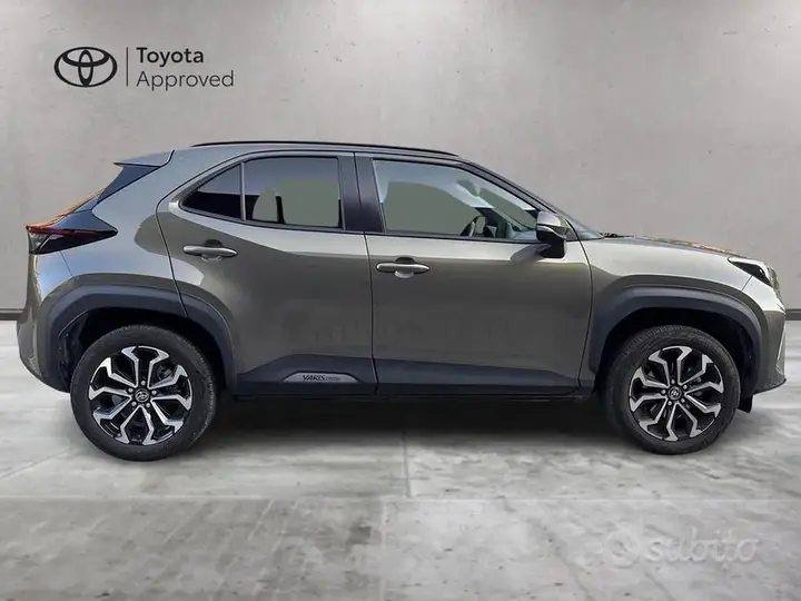 Toyota Yaris Cross 2023 photo 4